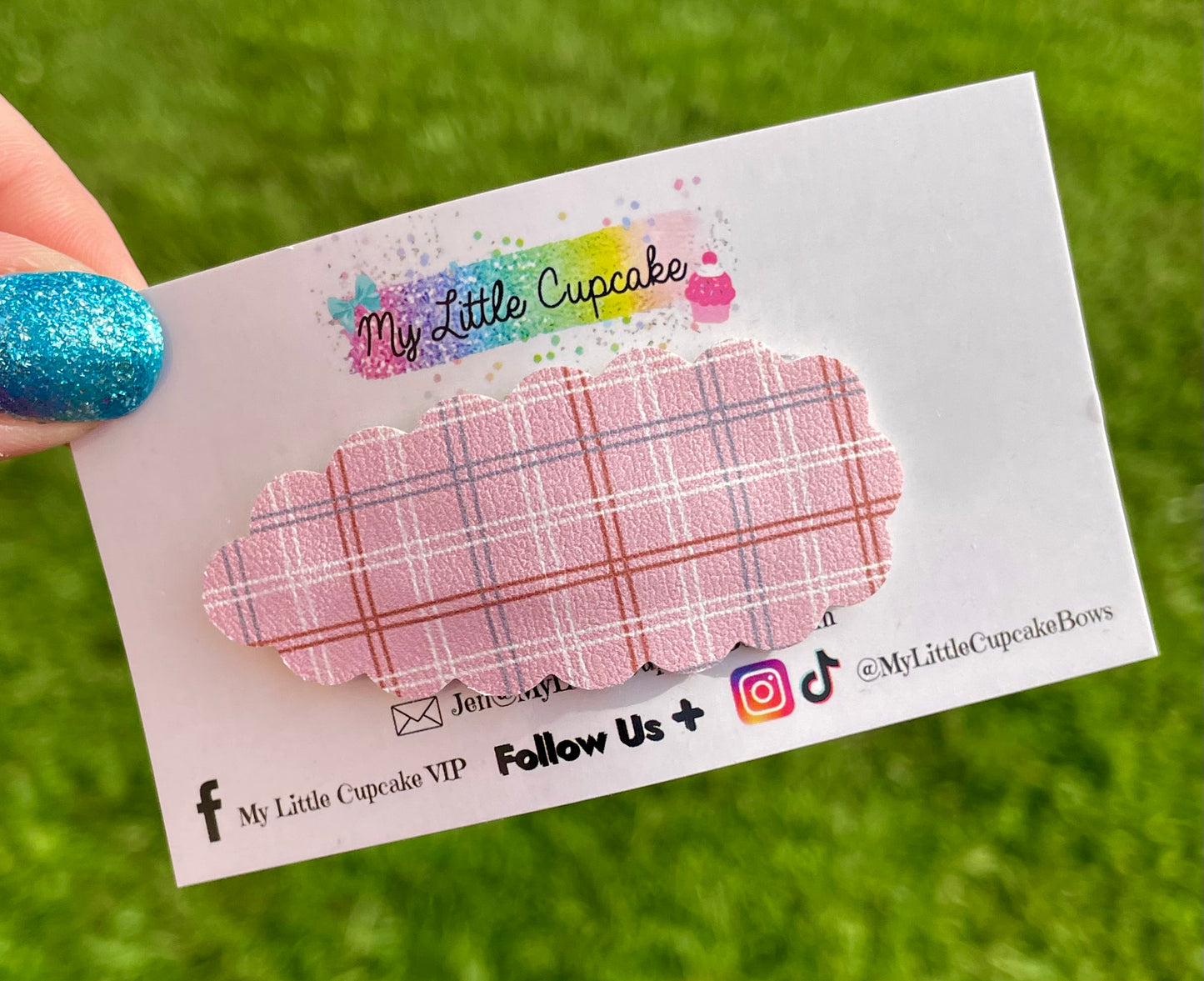 Sweet Pink Plaid Snap Clip