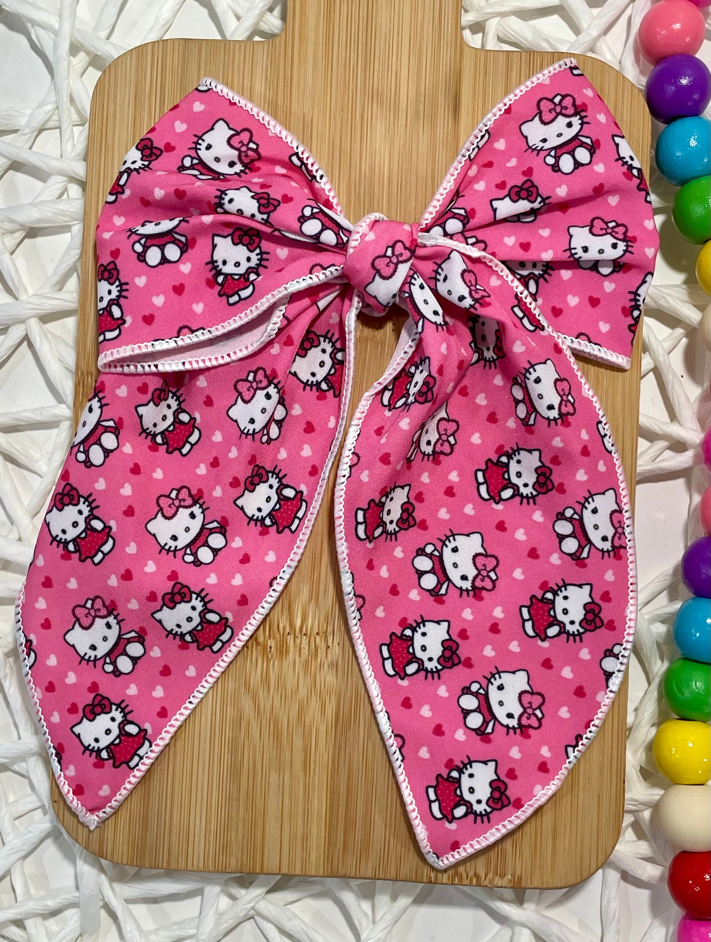 Hello Kitty Love 5.5in Serged