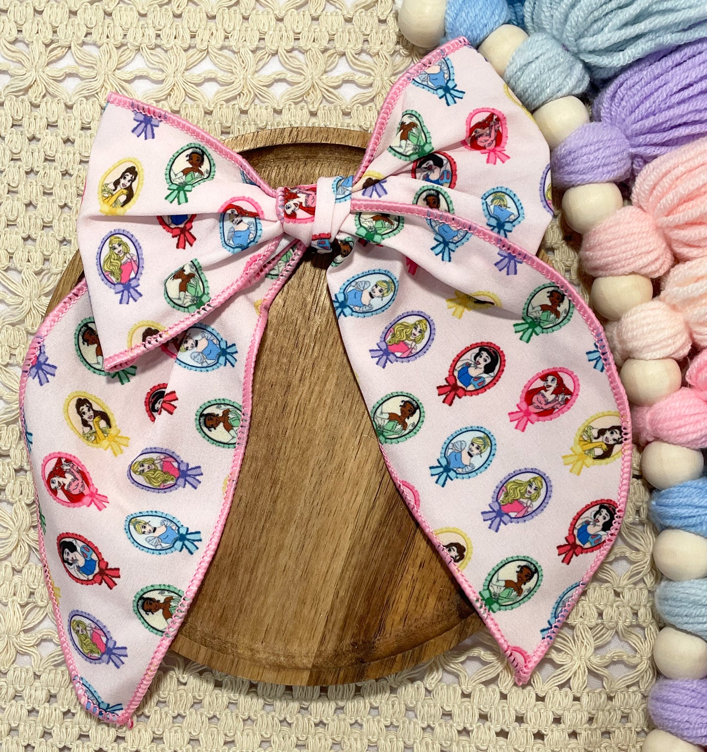 Princess Portraits 5.5in Serged