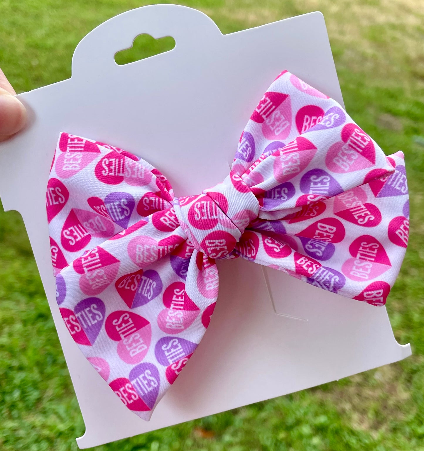 Besties 5in Hand Tied