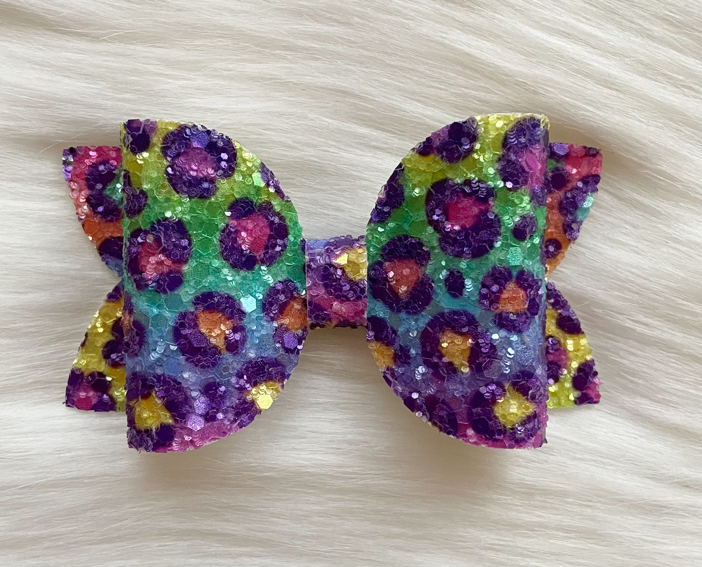 Rainbow Ombre Cheetah Glitter 3.5in Beauty