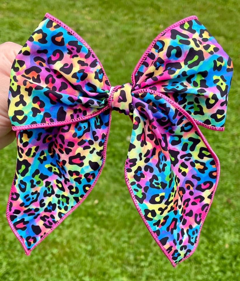 Rainbow Tie Dye Leopard 5-6in Serged Hand Tied Bow