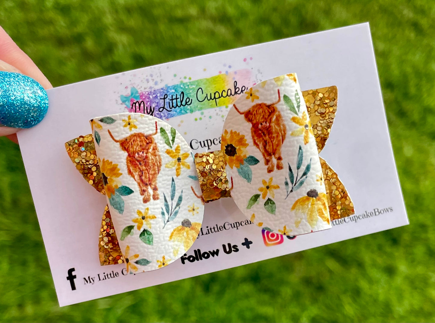 Floral Highland Cows 2.5in Beauty
