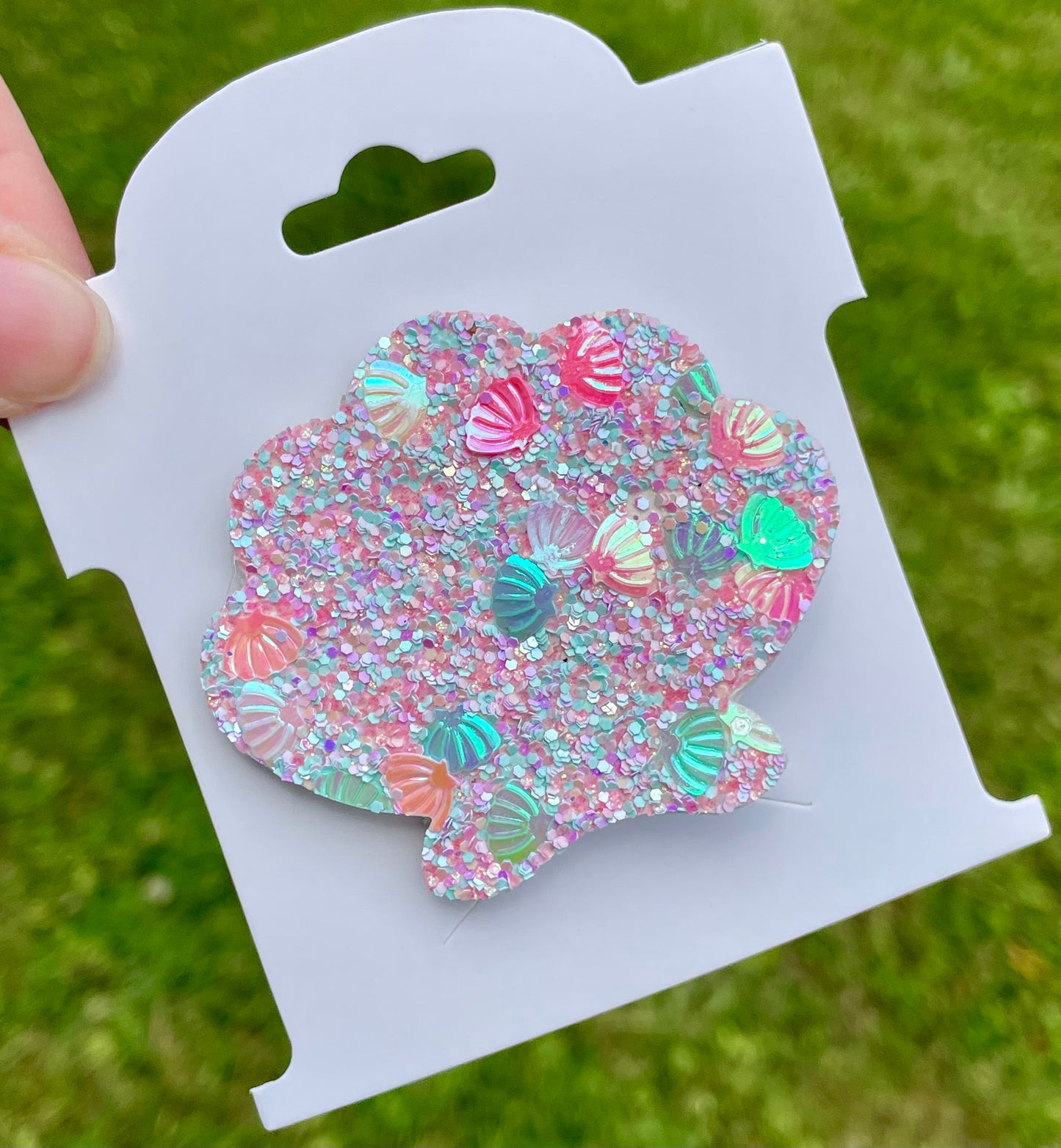 Peachy Rainbow Seashell Clip