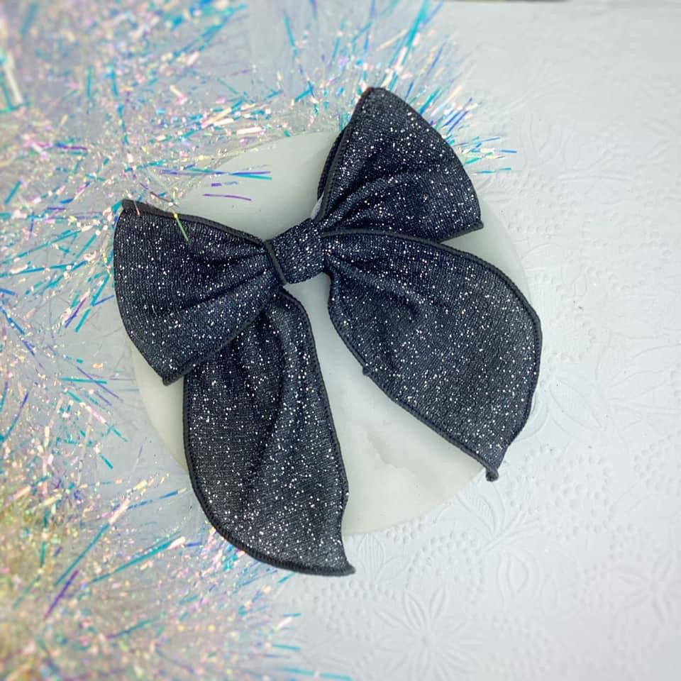 4.5in Black Shimmer Serged Hand Tied