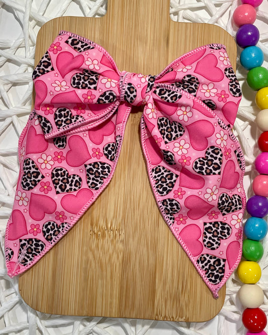 Pink & Leopard Hearts 5.5in Serged