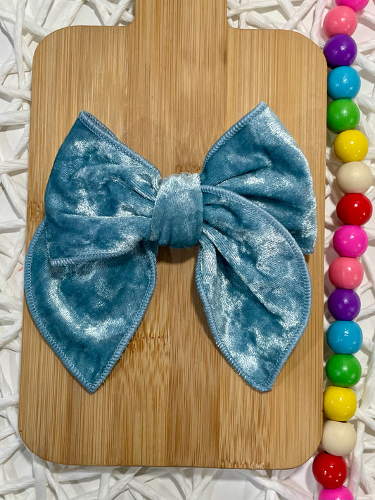 Ice Blue Crushed Velvet 4.5in Serged