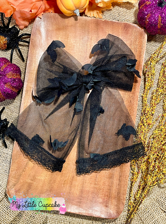 Bat Tulle & Lace Chunky Long Tail