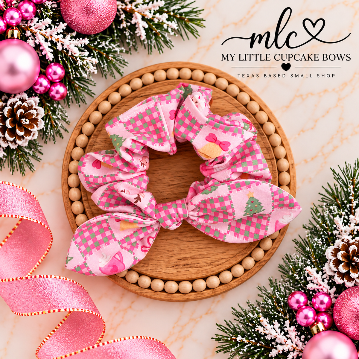 Pinkmas Checkers Scrunchie
