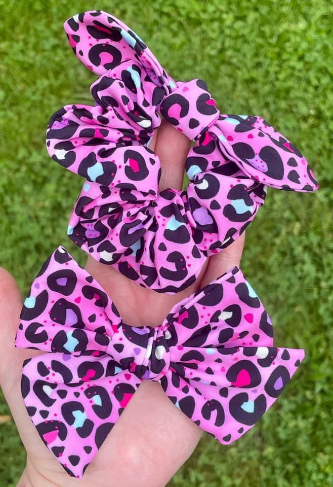 Pink Rainbow Cheetah 5in Hand Tied Bow or Scrunchie