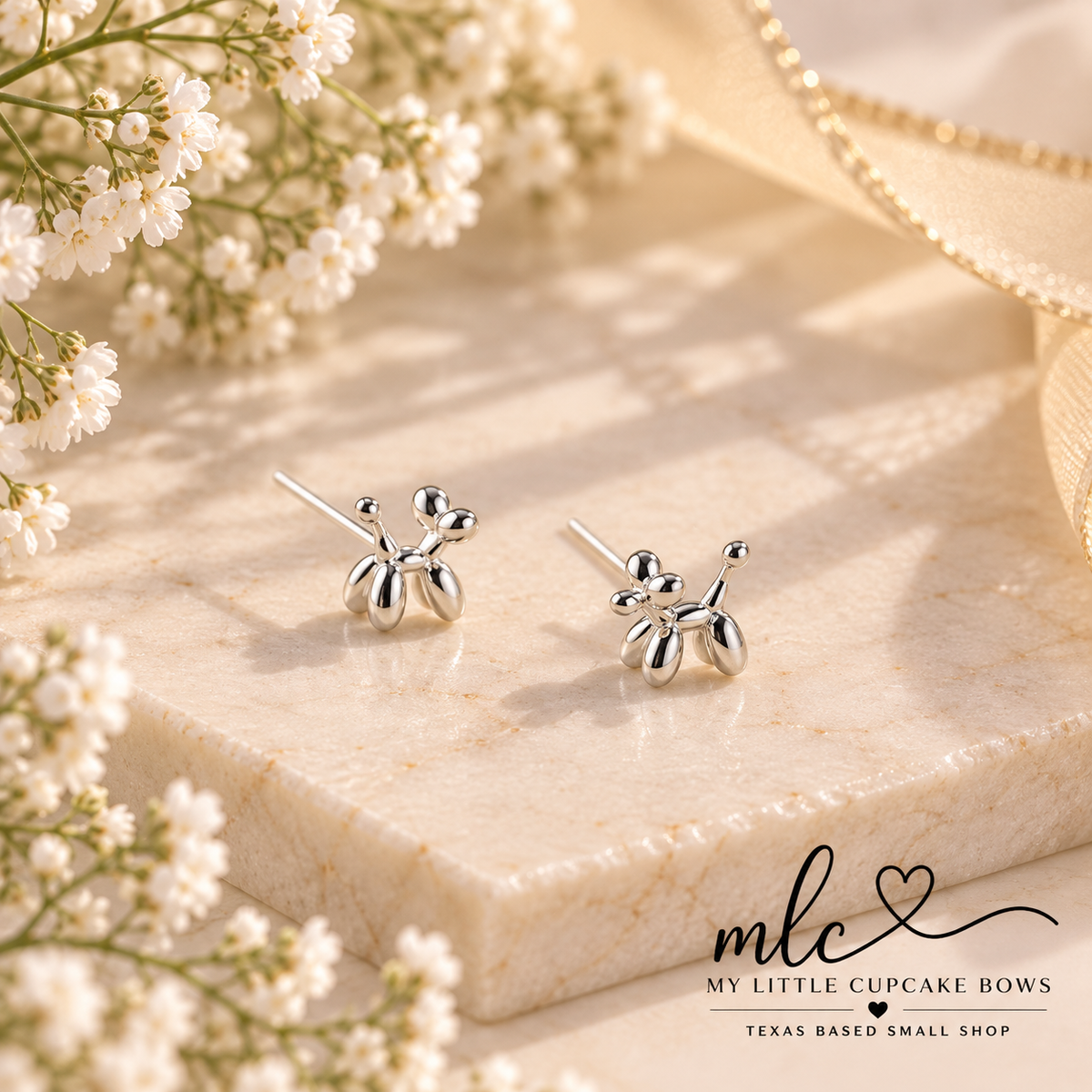 Classic Balloon Dog Earrings Set
