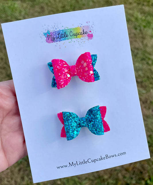 Princess Poppy Glitter 1.72in Bitty Bow
