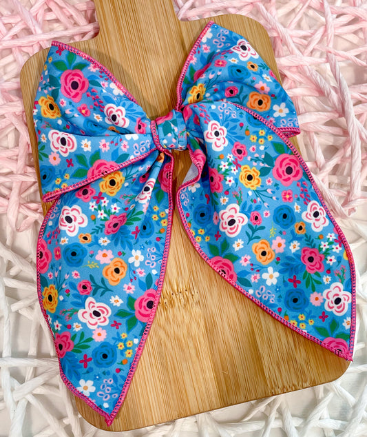 Rainbow Floral Blue 5.5in Serged