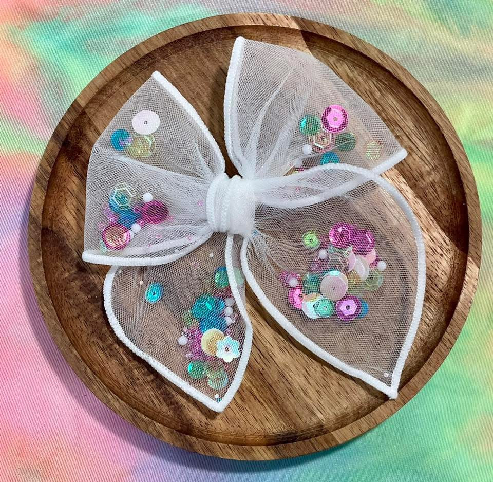 Summer Jewels Shaker Bow