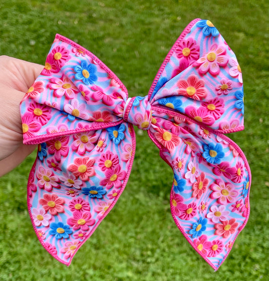 Summer Floral 5-6in Serged Hand Tied Bow
