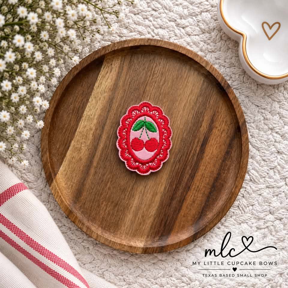 Cherry Frame Feltie Clip