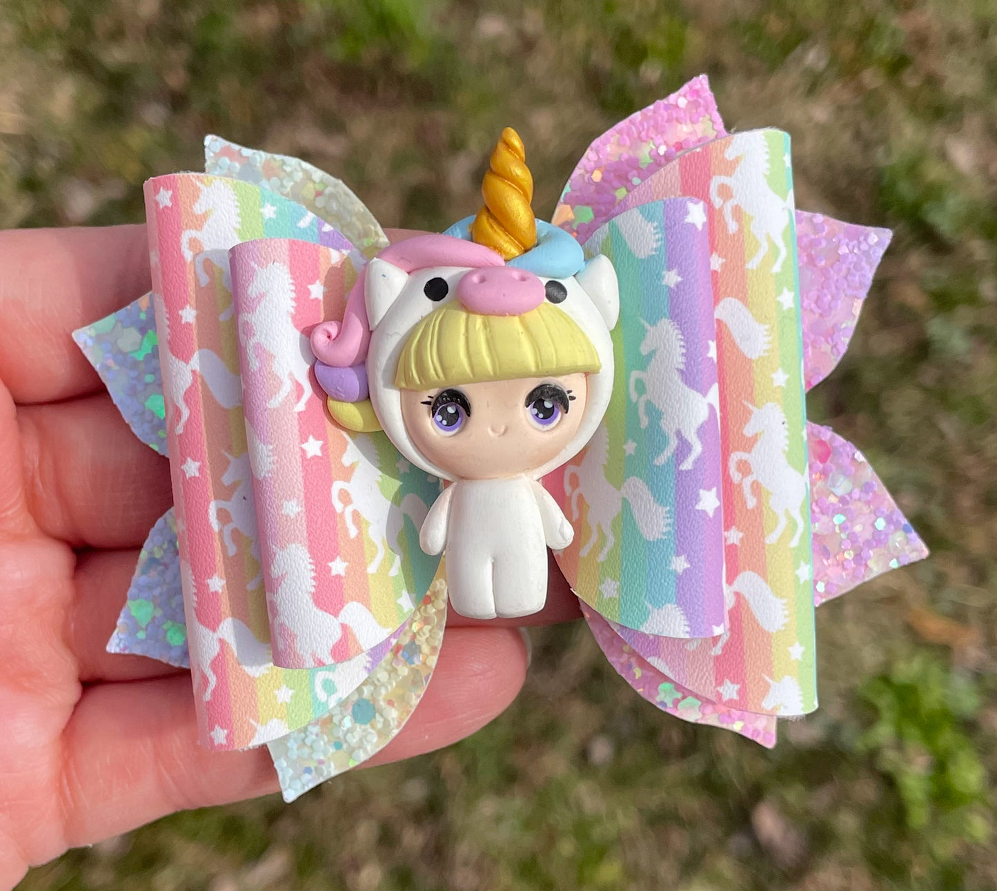 Unicorn Girly Clay Bow