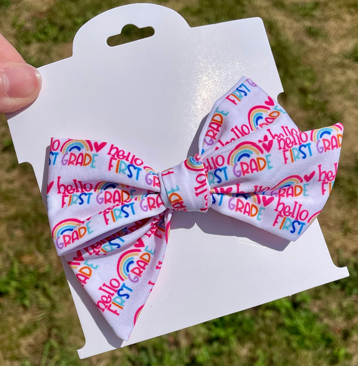 Rainbow Grades 5in Hand Tied Bow