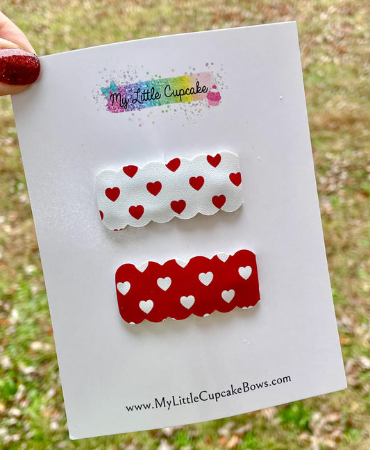 Red & White Heart Snap Clips