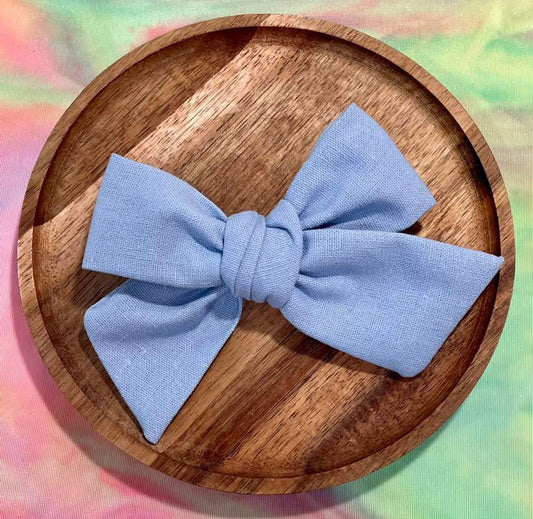 Powder Blue Linen 5in Hand Tied