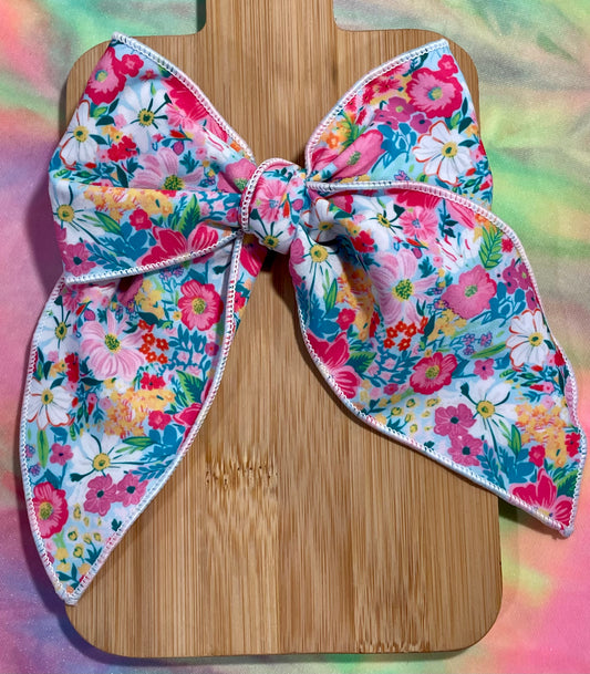 Tropical Floral 5.5in Serged