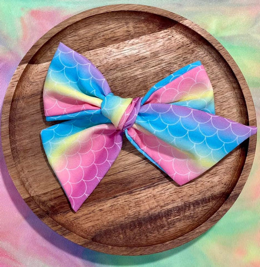 Rainbow Ombre Mermaid Scales 5in Hand Tied
