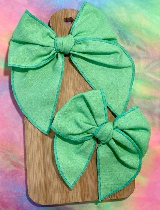 Green Apple Linen Serged