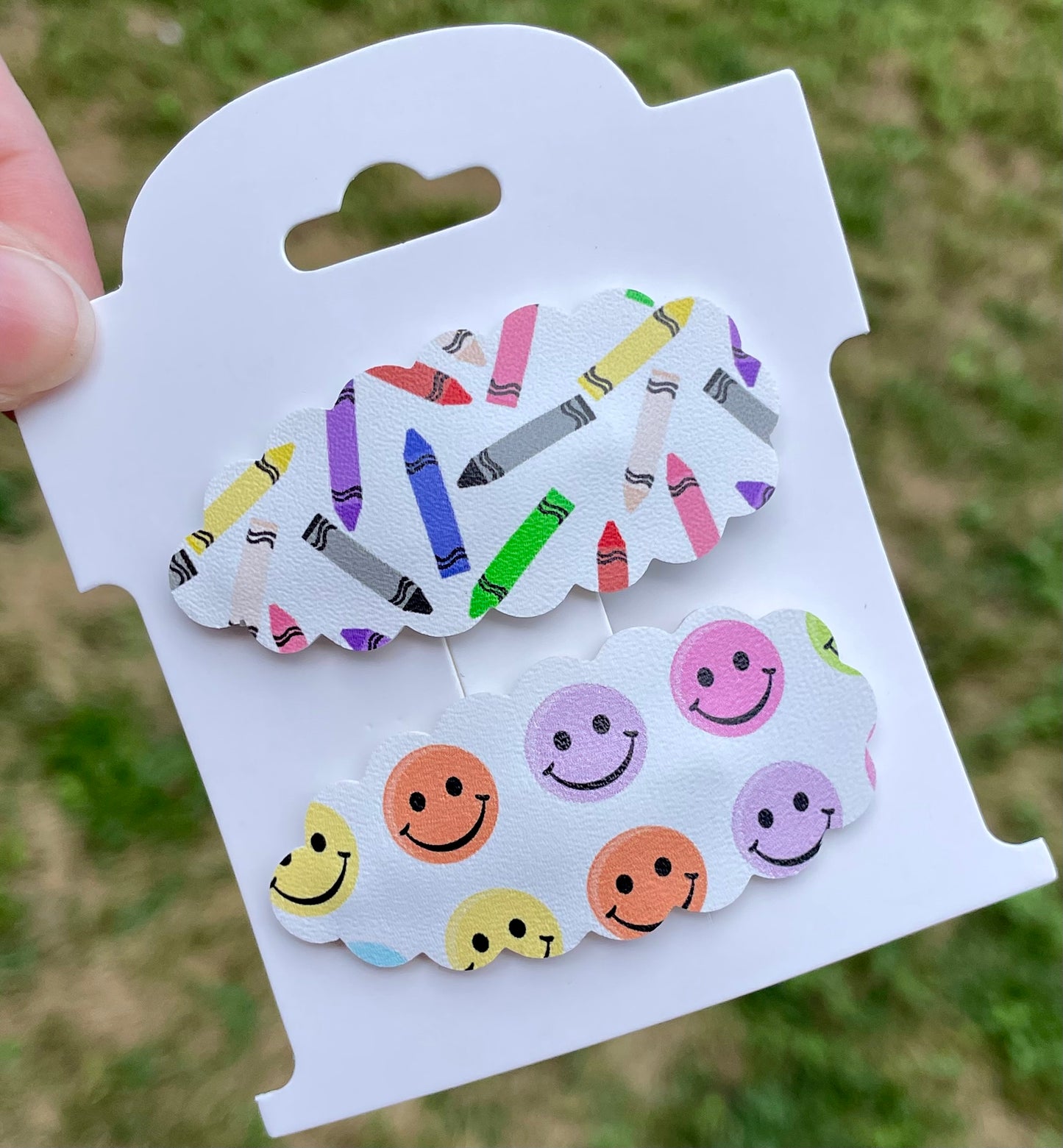 Crayons & Smiley Snap Clips