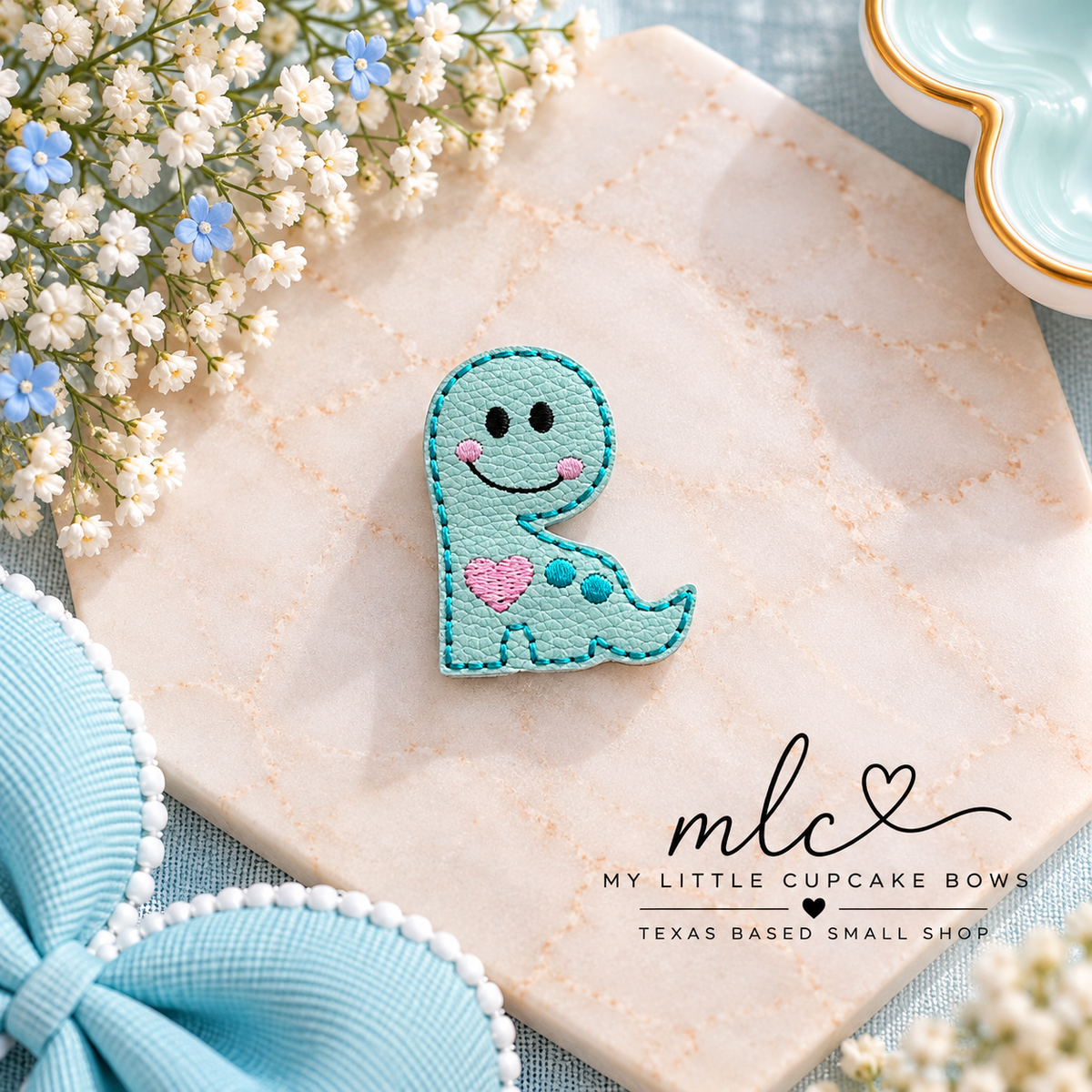 Dino with Heart Feltie Clip