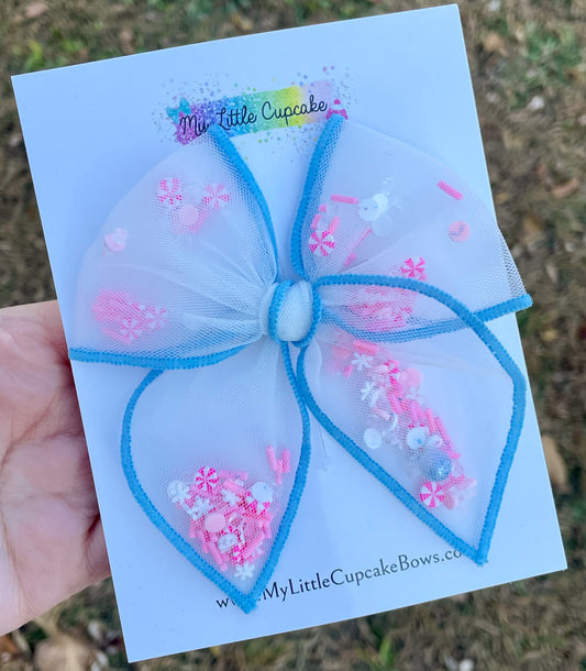 Sweet Wonderland Shaker Bow