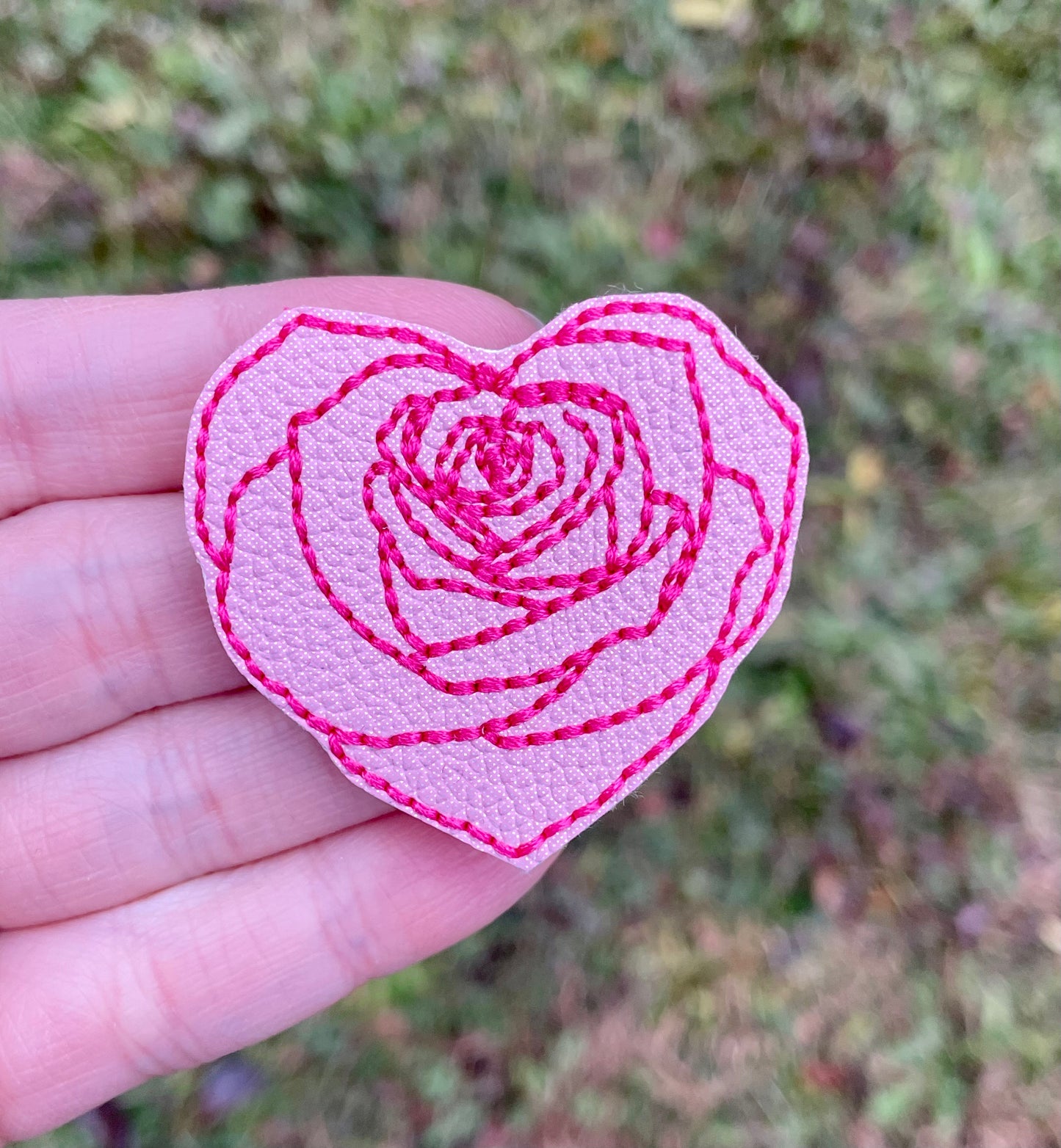 Rose Heart Feltie Clip