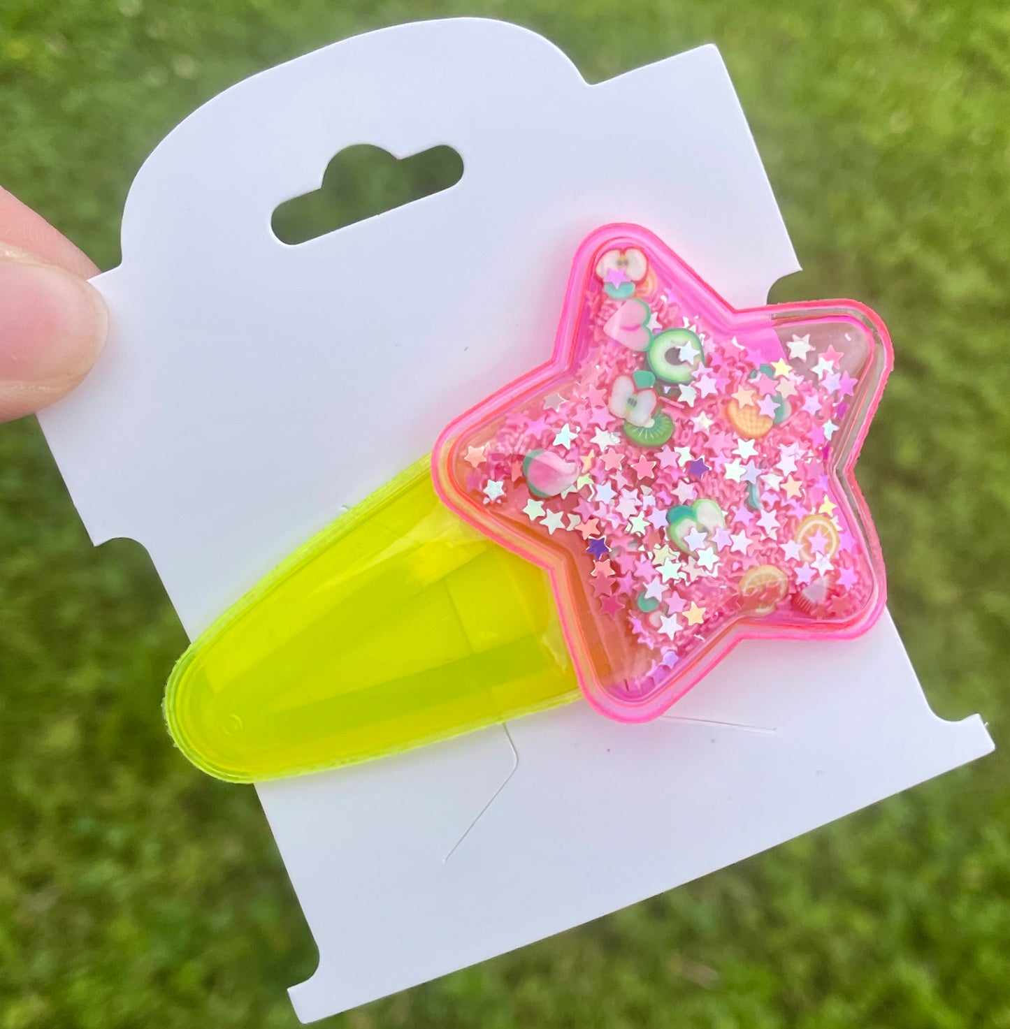 Yellow & Pink Star Shaker Snap Clip