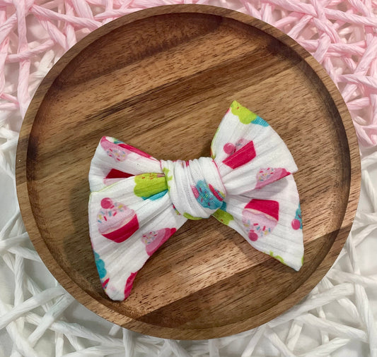 Cupcakes Ribbed Chunky Tied