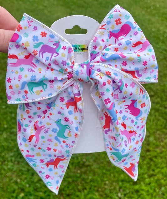 Floral Unicorn 5-6in Serged Hand Tied Bow