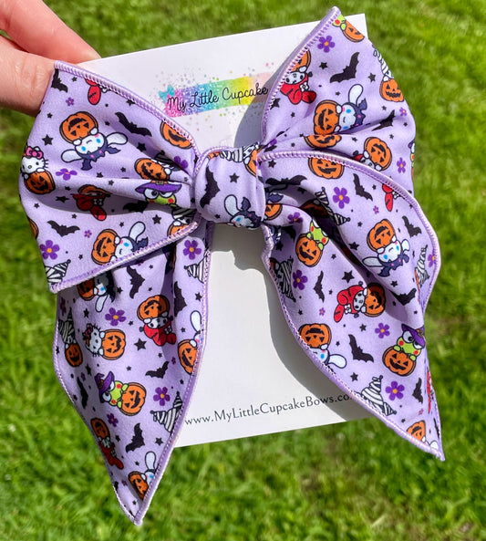 Sanrio Halloween 5in Serged Hand Tied