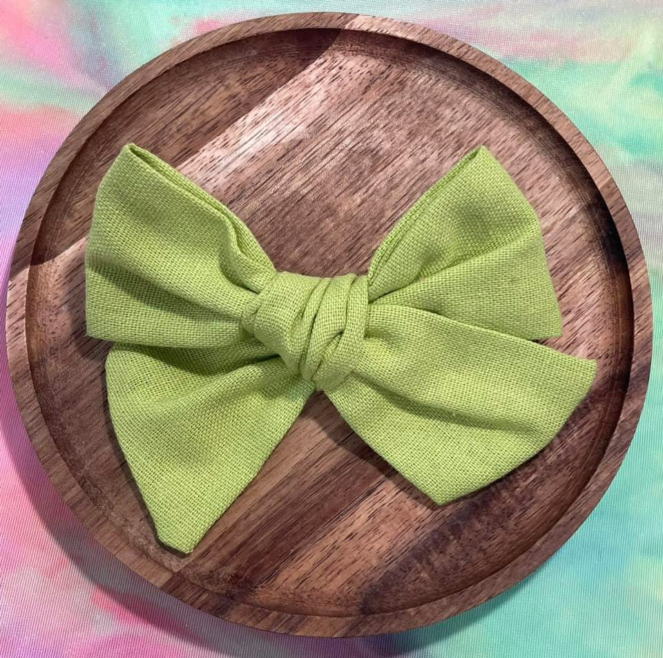 Lime Linen 5in Hand Tied