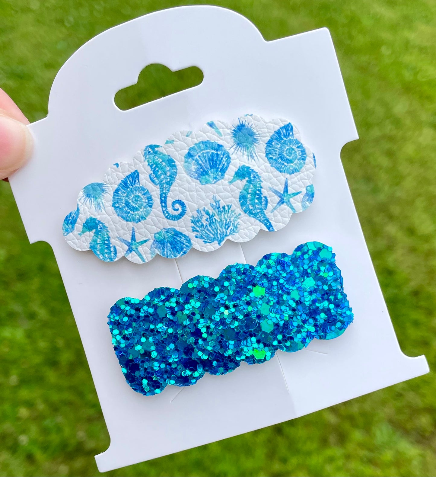 Blue Seahorse & Glitter Snap Clips