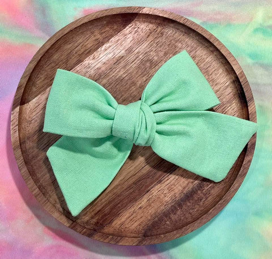 Green Apple Linen 5in Hand Tied