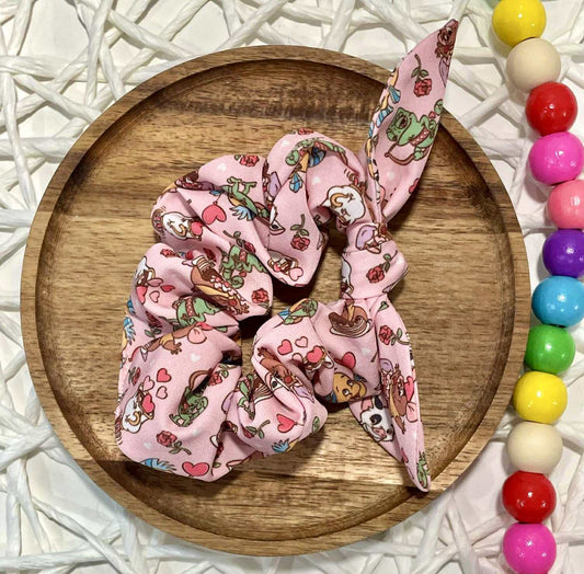 Sidekicks Scrunchie