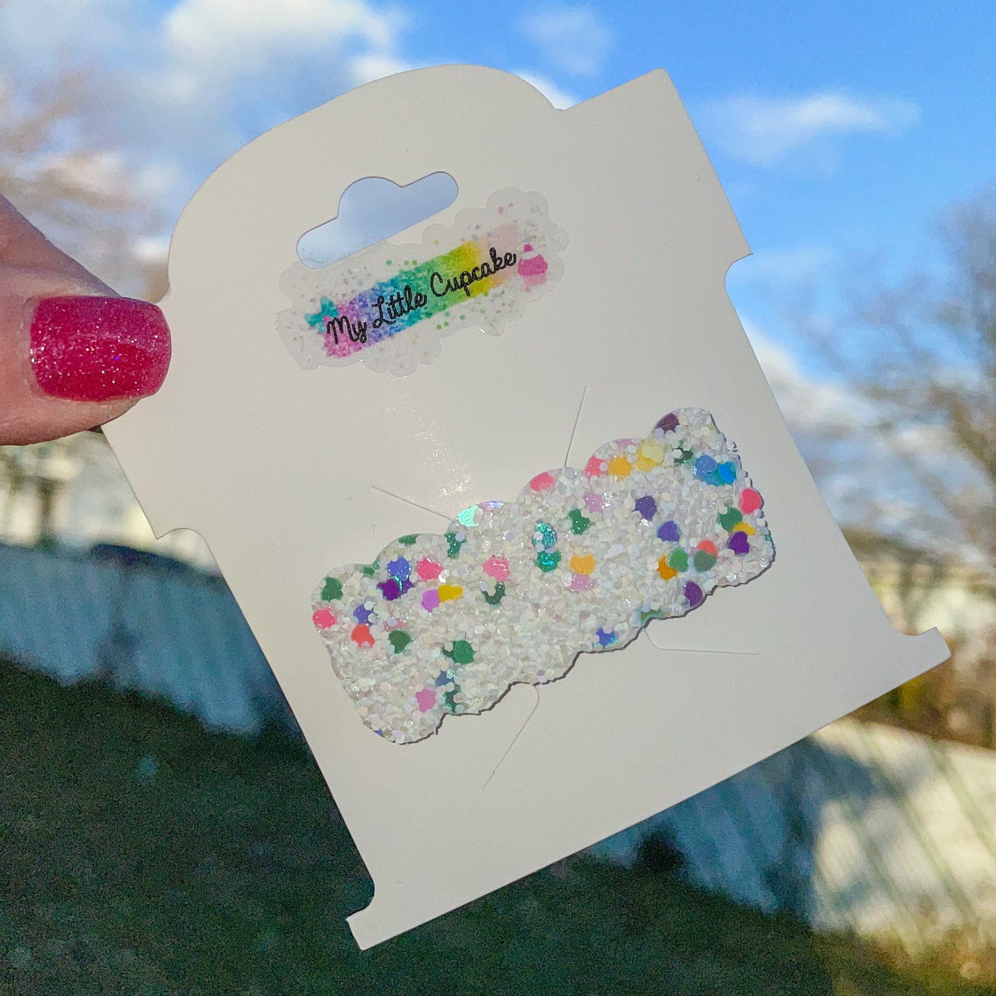 PastCandy Hearts Glitter Snap Clip