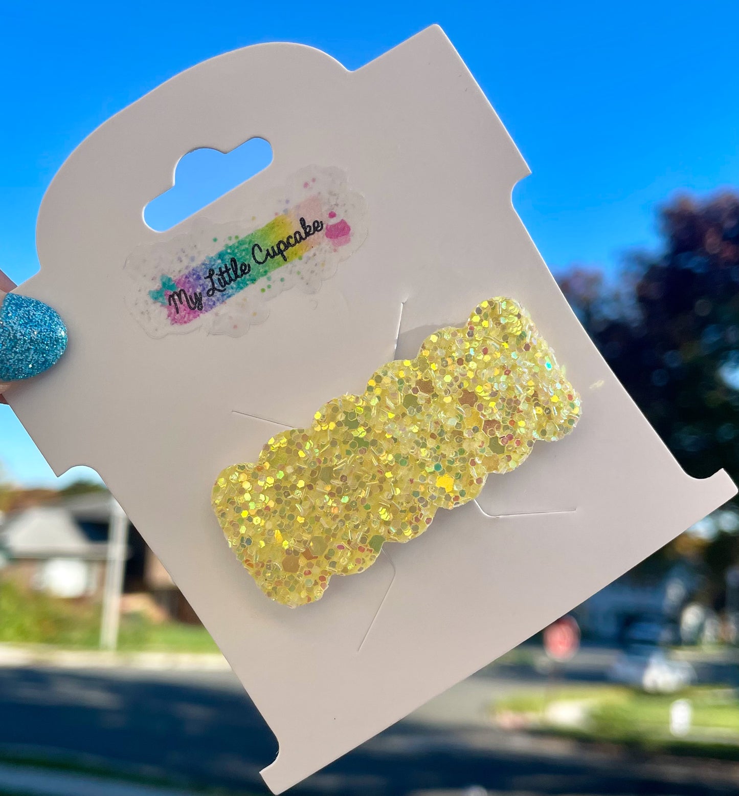 Pineapple Slushie Glitter Snap Clip