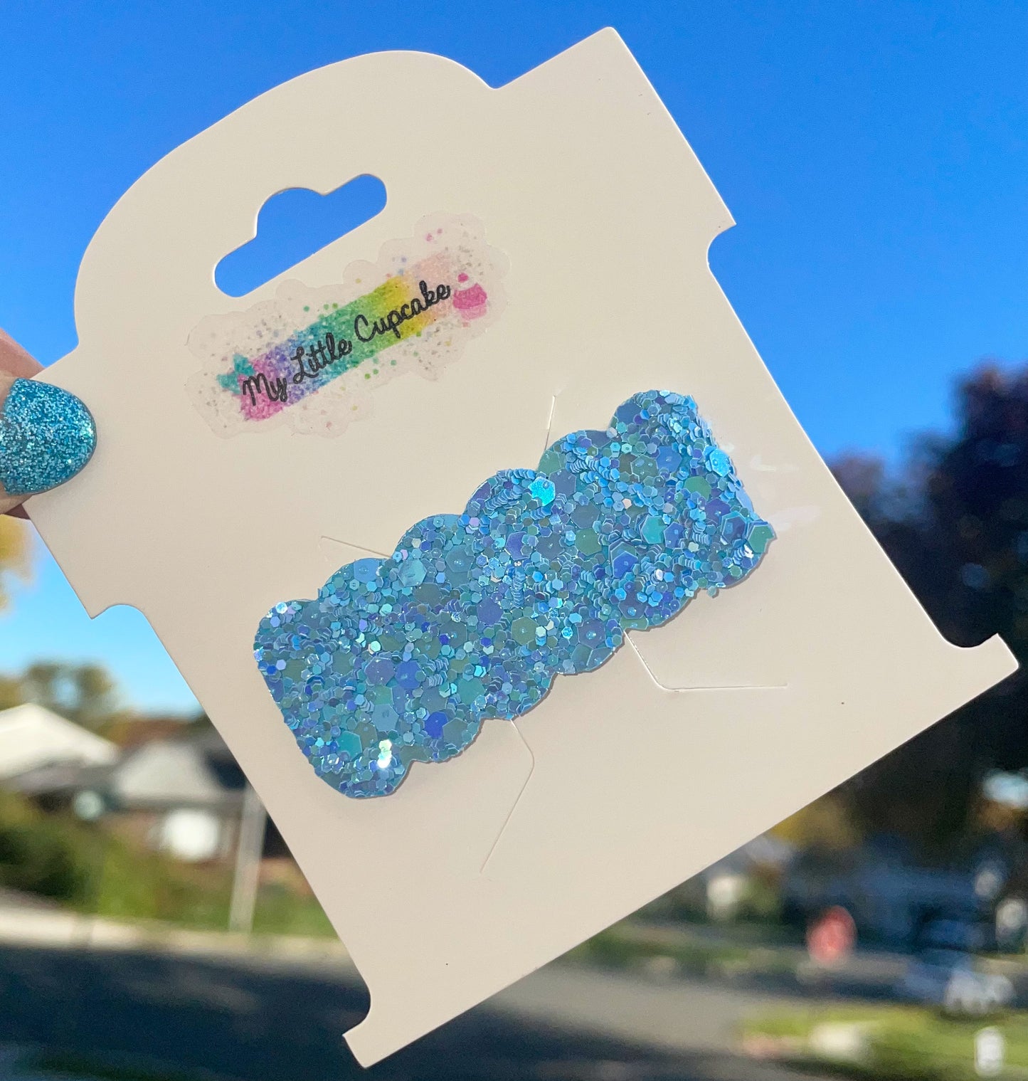 Blue Dream Glitter Snap Clip